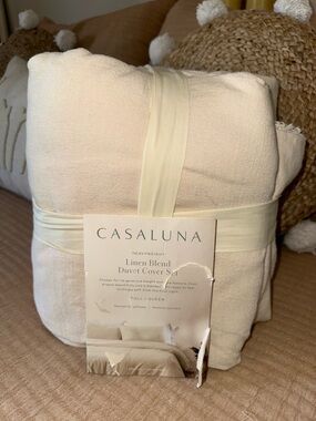 Casaluna Linen Blend Duvet Cover Set in Cream
